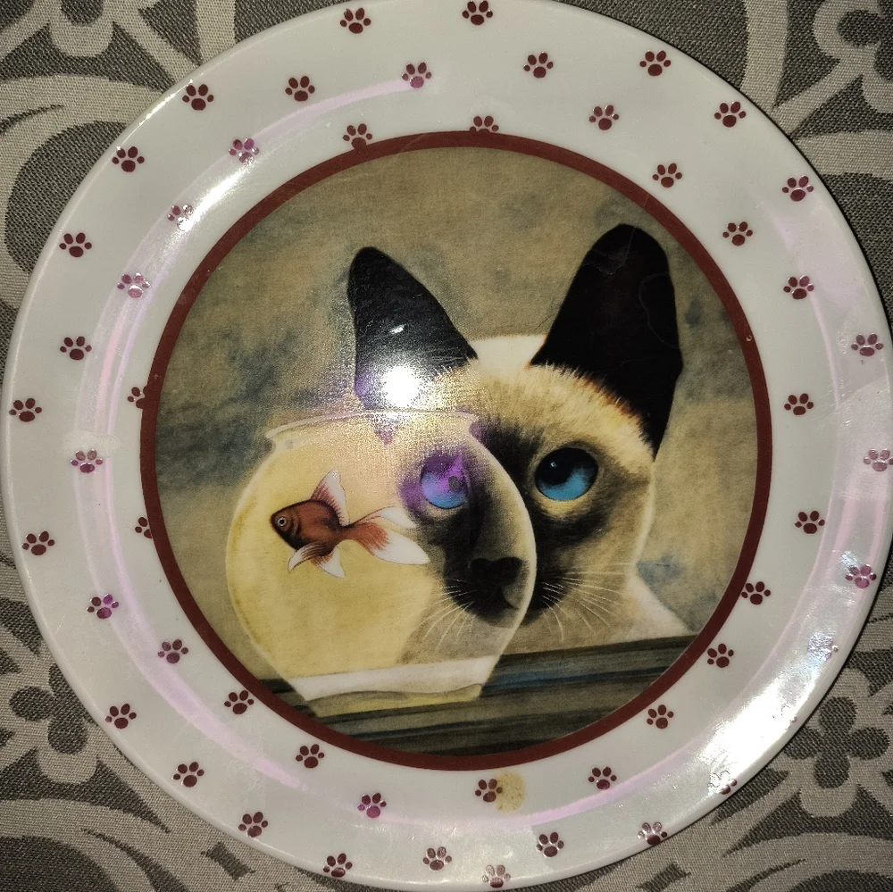Cat and Fish Decorative Plate